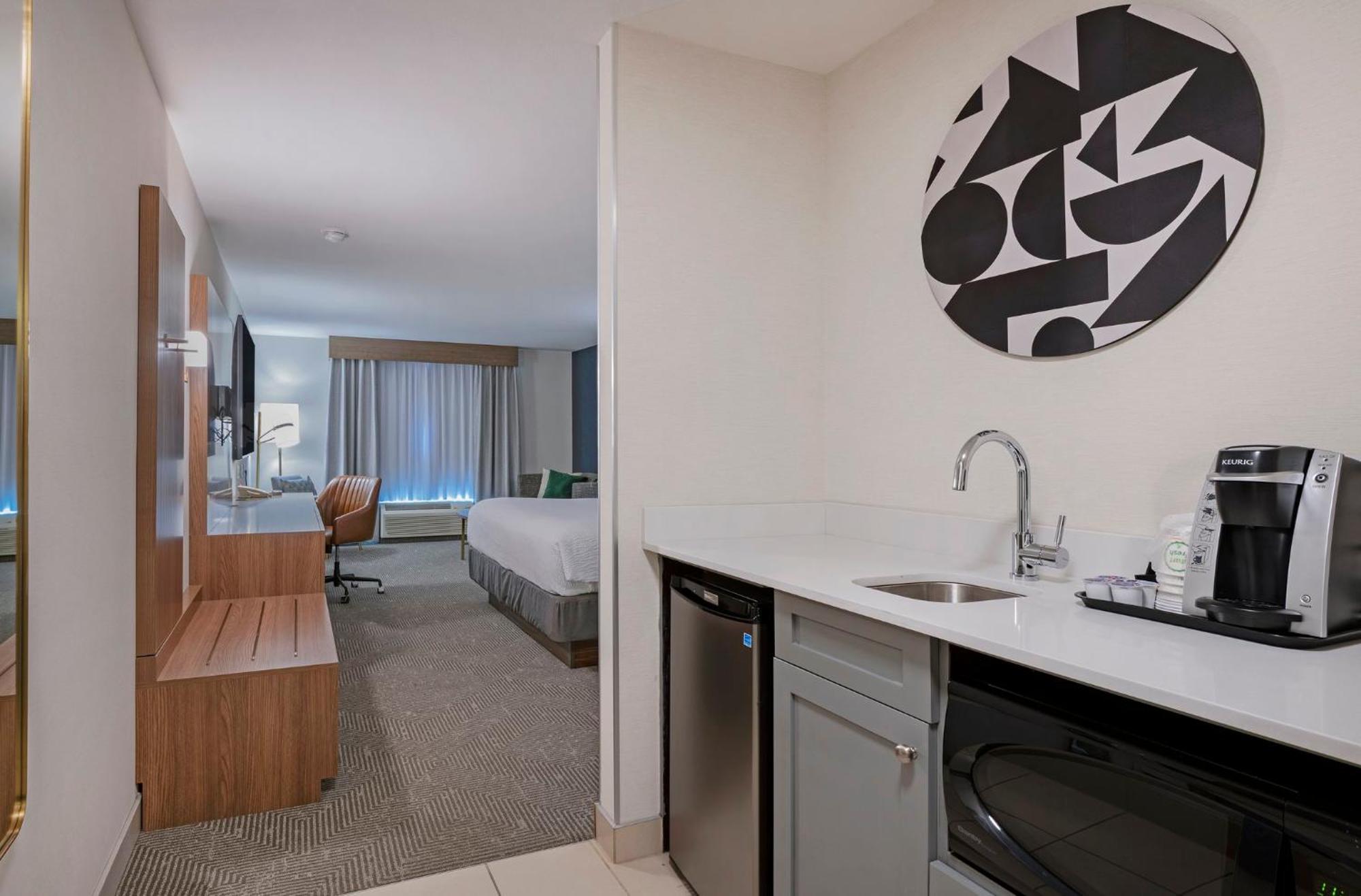 Holiday Inn Hotel And Suites-Kamloops By Ihg Buitenkant foto
