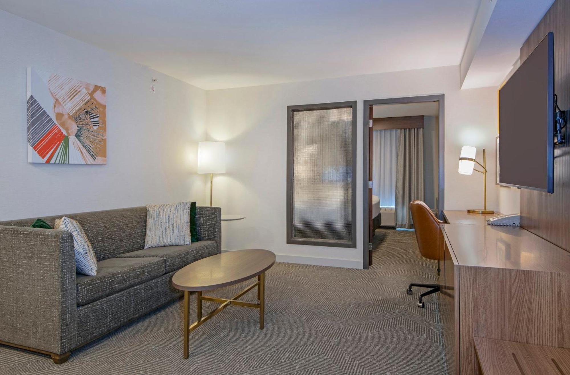 Holiday Inn Hotel And Suites-Kamloops By Ihg Buitenkant foto